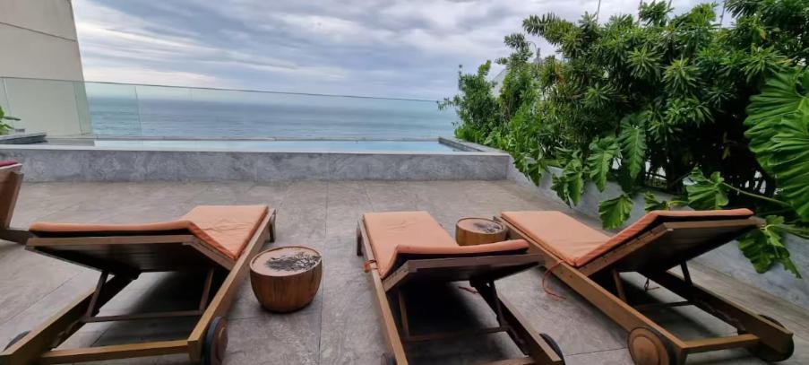 Luxo A Beira Mar Com Jacuzzi Particular Apartamento