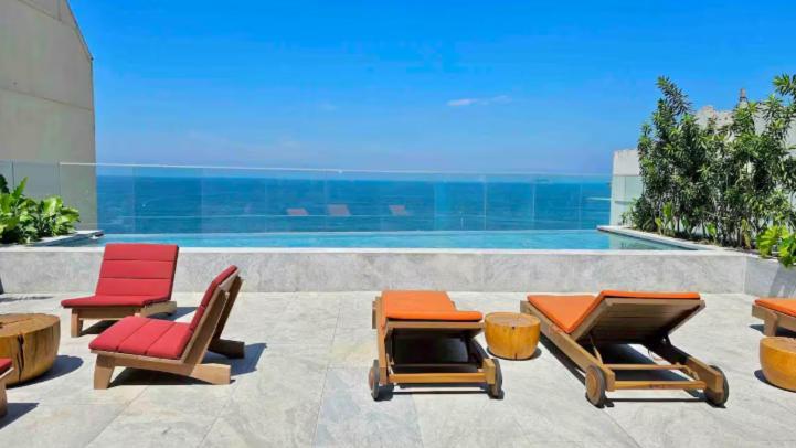Luxo A Beira Mar Com Jacuzzi Particular *
